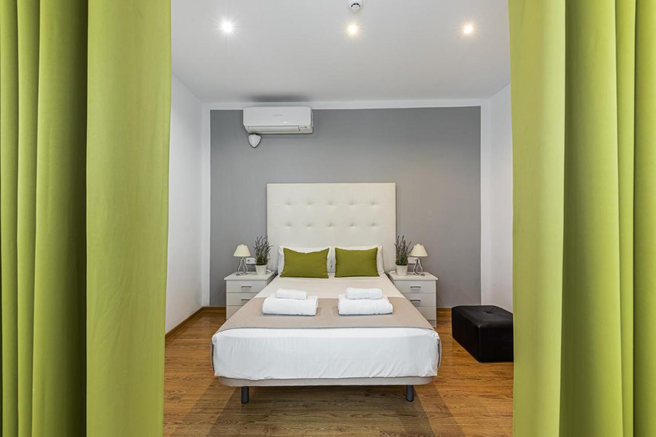 Waou Apartamentos En Sol Confort 7 Madrid Exterior foto
